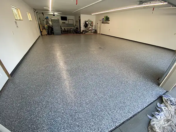 Same garage after a flake floor coating